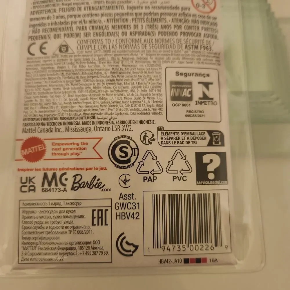 Barbie NIP Contains 1 Coat, Shorts and watch